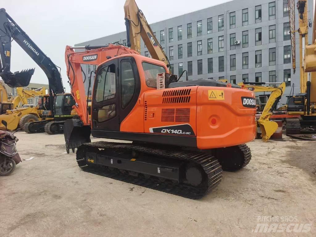 Doosan DX 140 Beltegraver