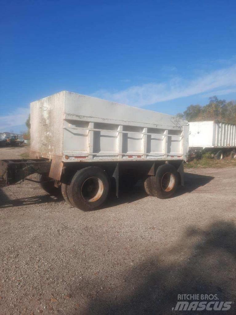 Smith Pup Trailer Tipphengere