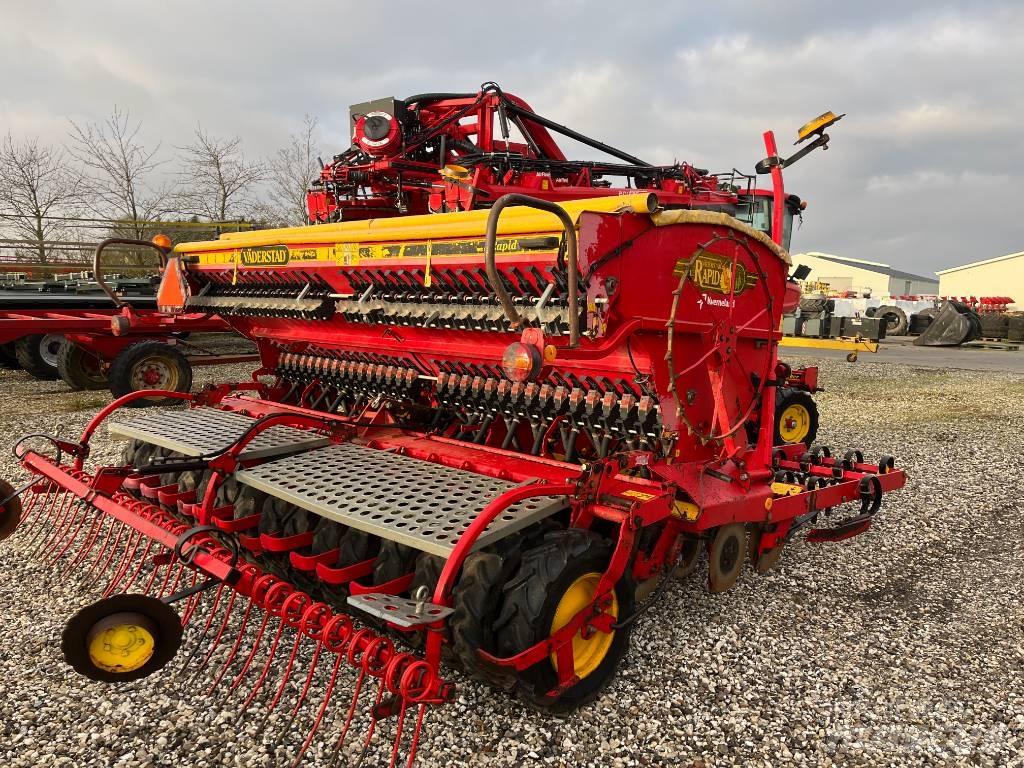 Väderstad Rapid400C Kombinerte såmaskiner