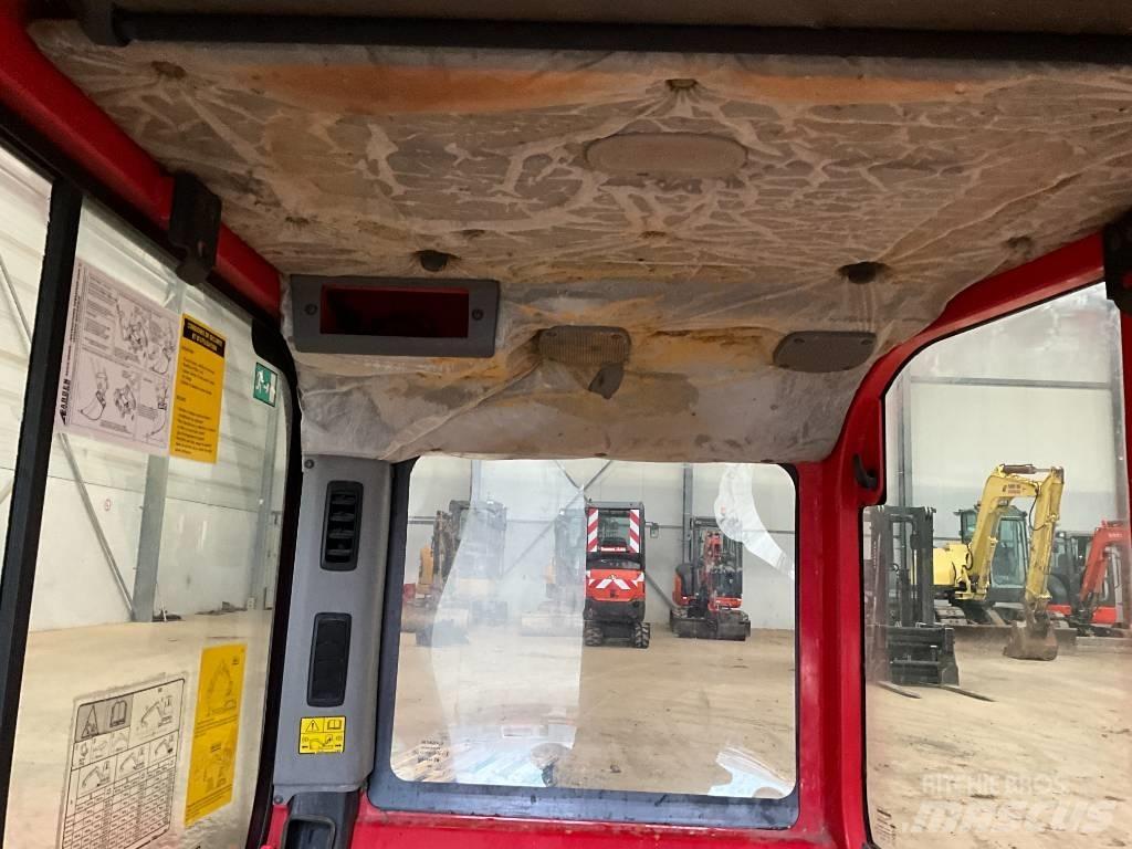 Bobcat E 80 Førerhus og Interiør