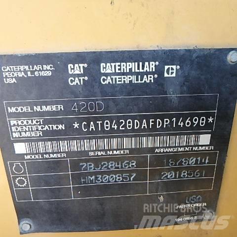 CAT 420 D Traktorgravere