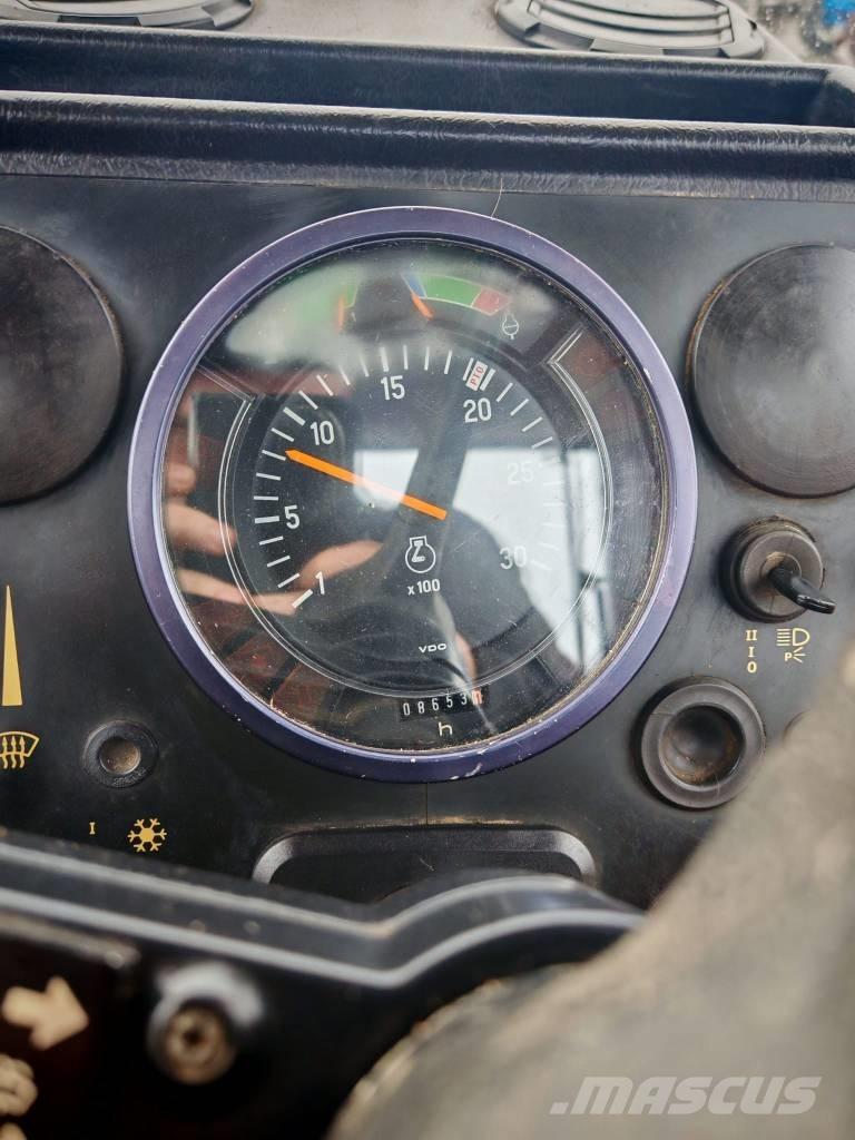 Valmet 705 Traktorer