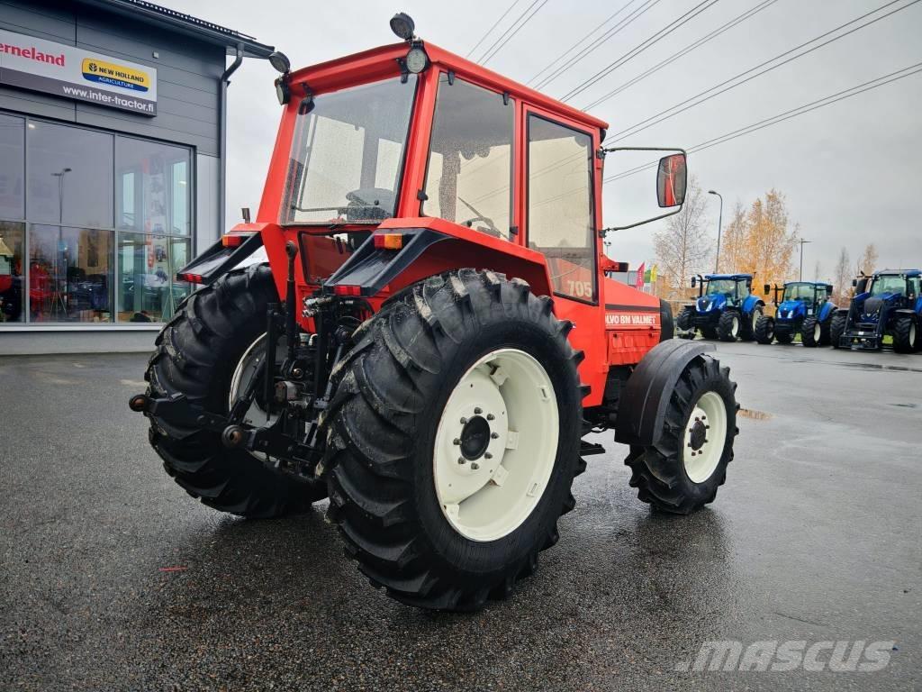 Valmet 705 Traktorer