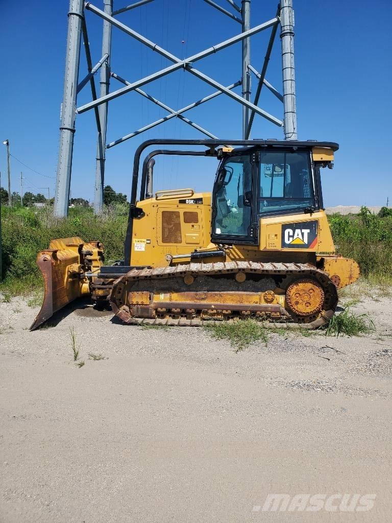 CAT D 6 K 2 LGP Dozere Beltegående