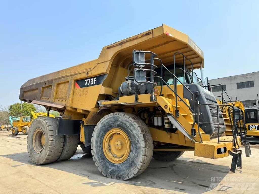 CAT 773 F Tipptrucker