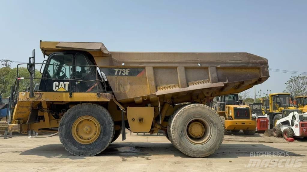 CAT 773 F Tipptrucker