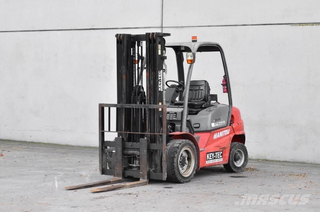 Manitou MI 30 D Diesel Trucker