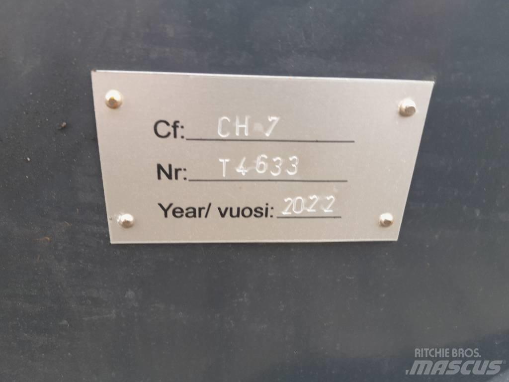 John Deere 1270G Bommer og stikker
