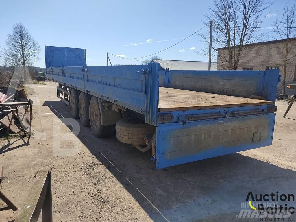 Kögel SN 24 Gardintrailer