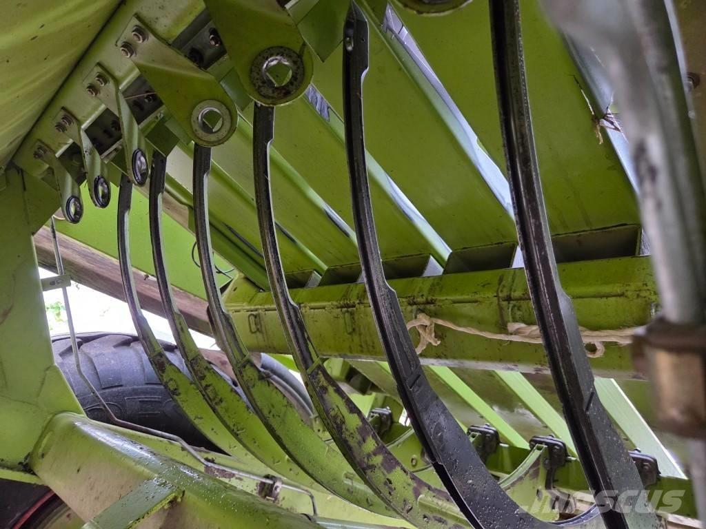 CLAAS Quandrant 2200 Firkantpresser