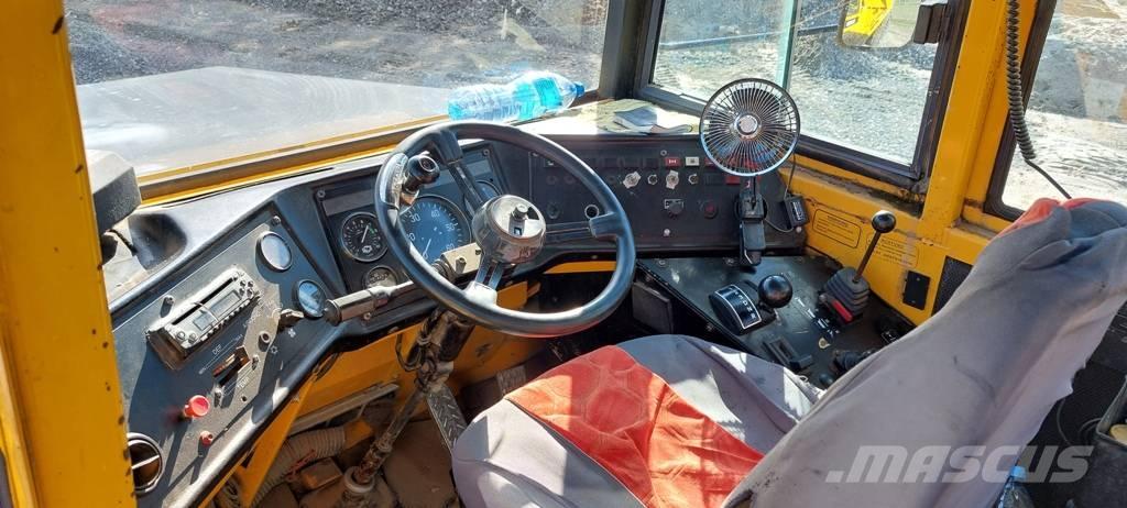 Volvo A 25 B , A 25 C Rammestyrte Dumpere