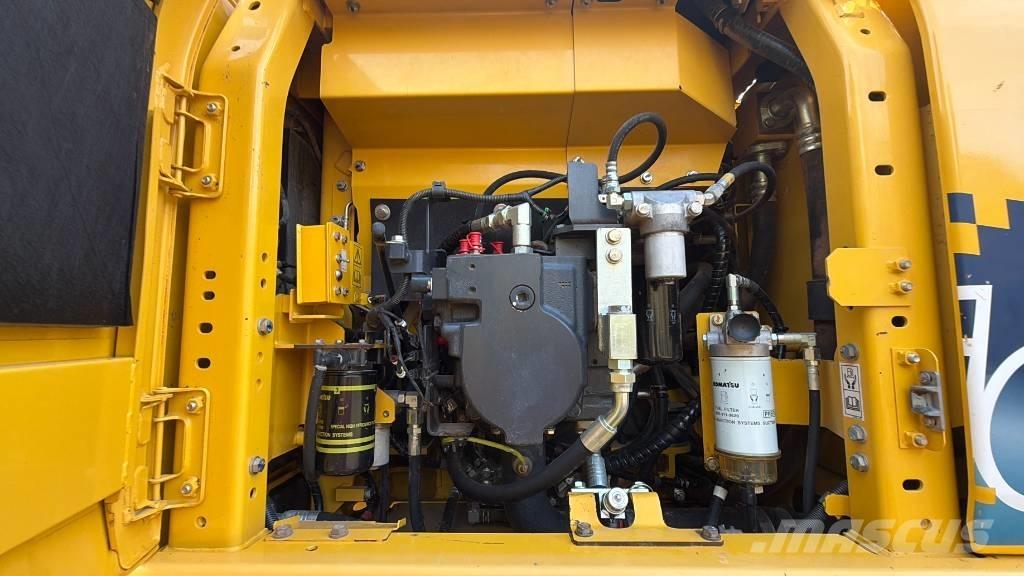 Komatsu HB 215 LC-3 Beltegraver