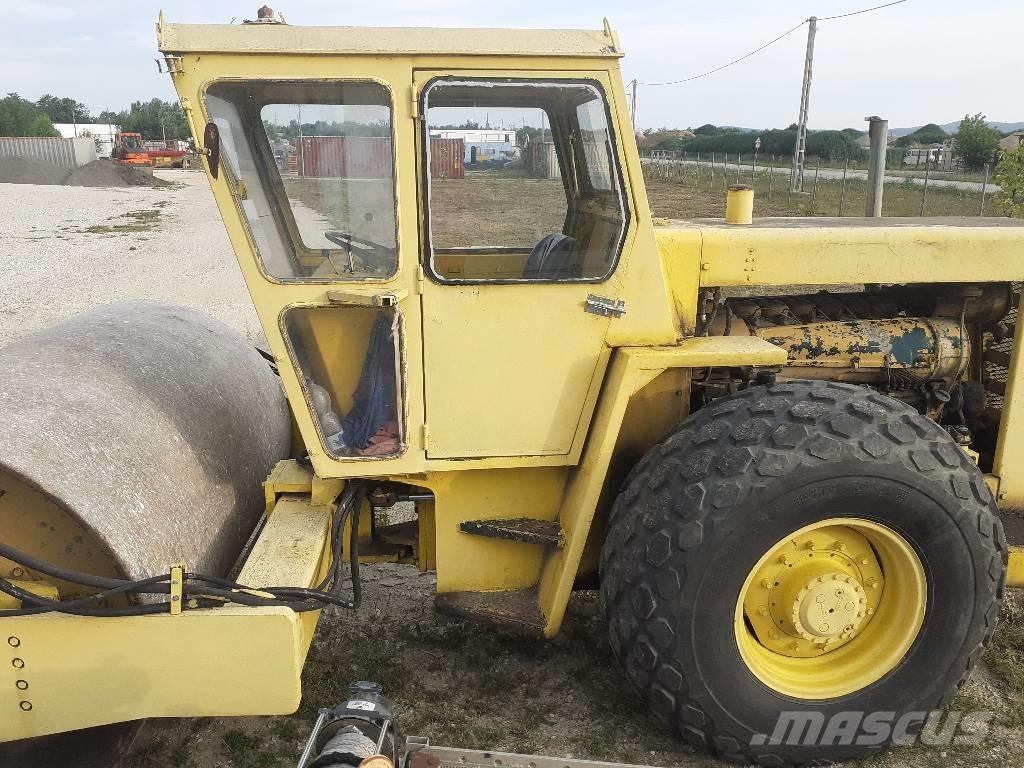 Bomag BW 212 D Hjullaster til komprimering
