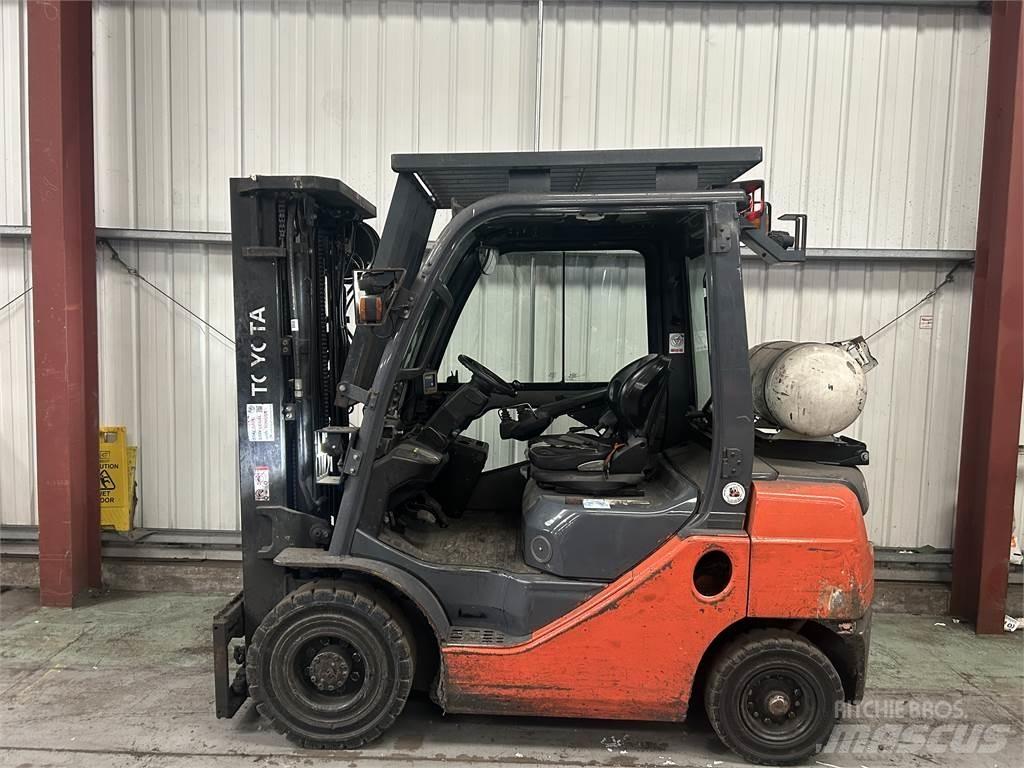 Toyota 02-8FGF25 Propan trucker