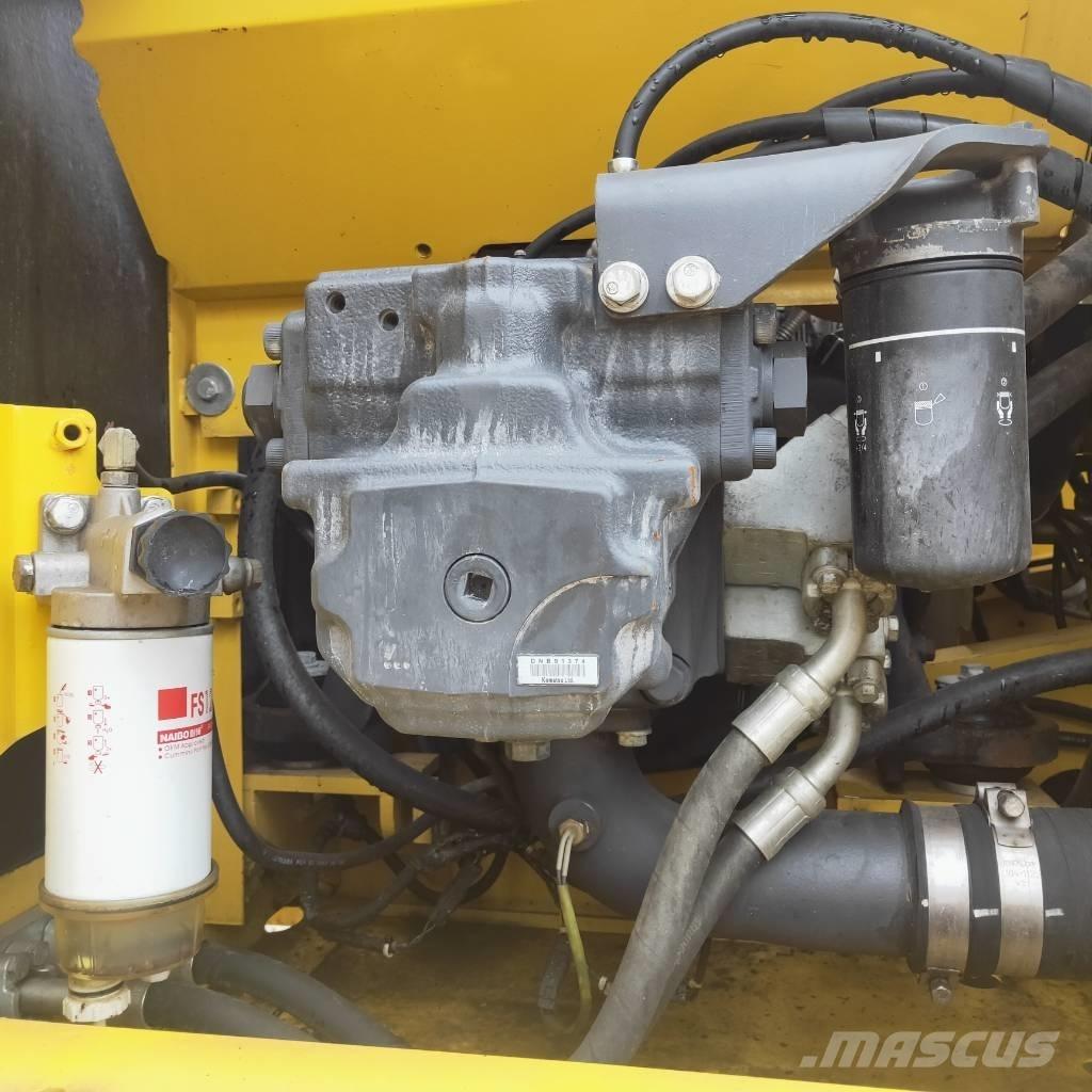 Komatsu PC200-8 Beltegraver