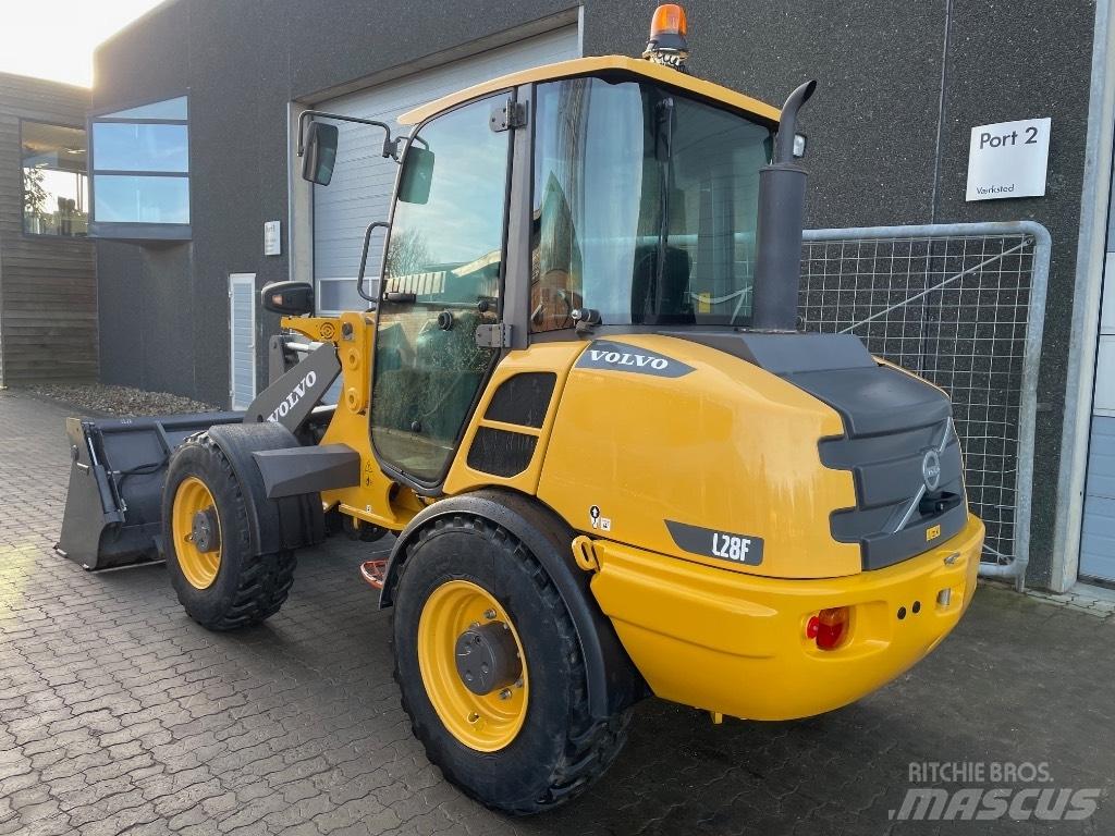 Volvo L28F Minilastere