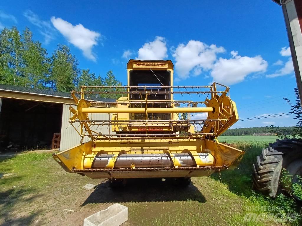 New Holland 8030 Skurtreskere