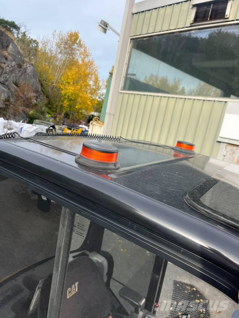 CAT 301.7 D Rototilt Minigravere <7t