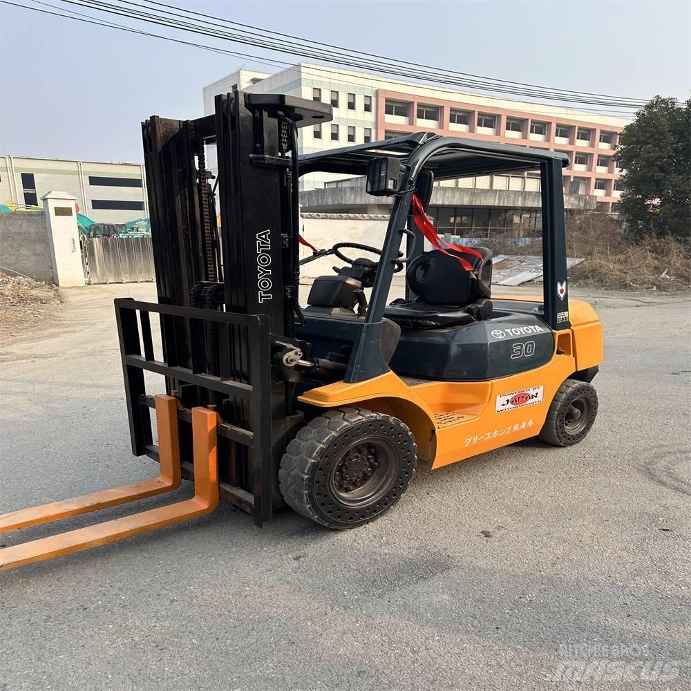 Toyota 62-7 FD N 30 Diesel Trucker