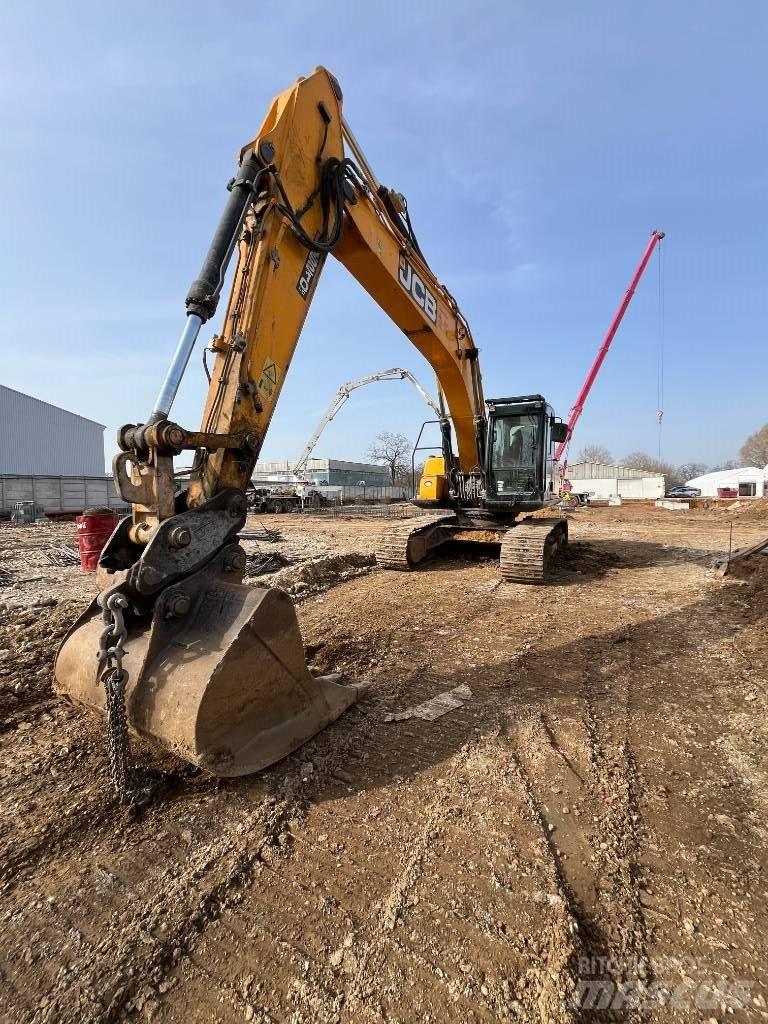 JCB JS 210 Beltegraver