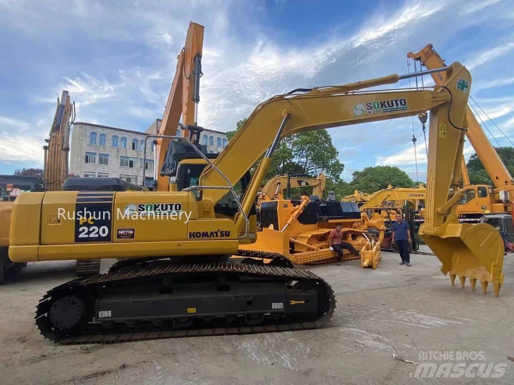 Komatsu PC220-7 Beltegraver