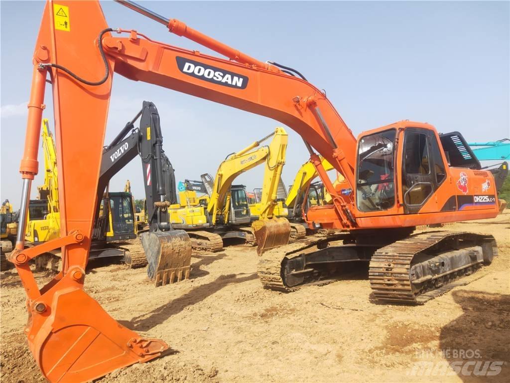 Doosan DH 225 LC-7 Beltegraver