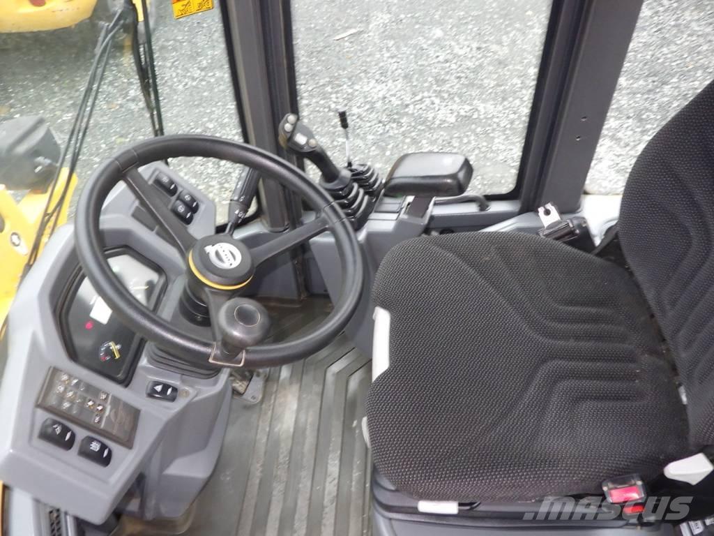 Volvo L 30 G Hjullastere