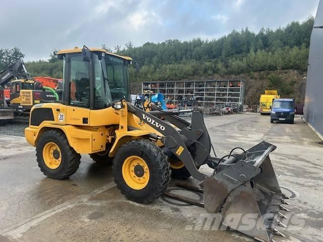 Volvo L 30 G Hjullastere