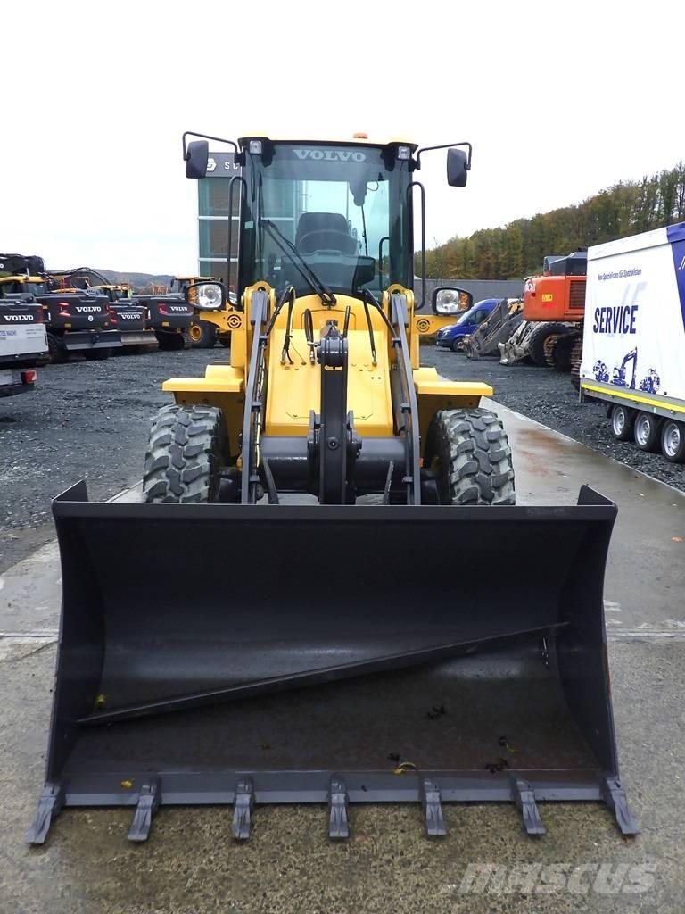 Volvo L 30 G Hjullastere