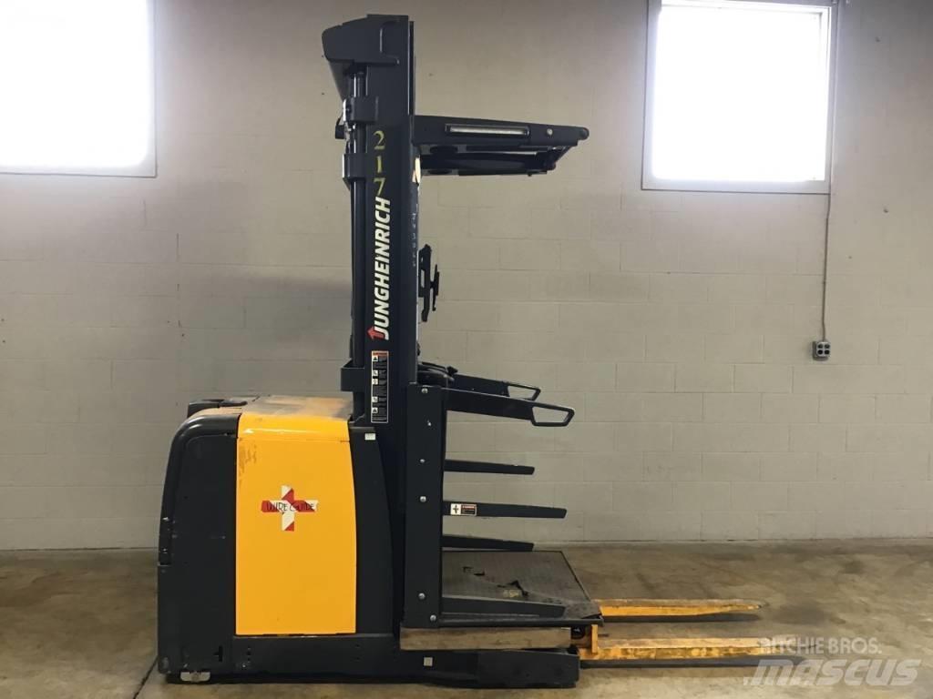 Jungheinrich EKS208 Middelsløftende plukketruck