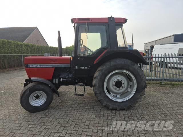Case IH 745 XL Traktorer