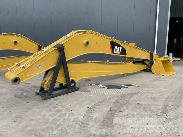 CAT 323D 15m Set Traktorgravere