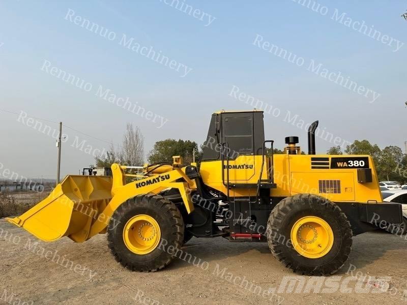 Komatsu WA380 Hjullastere
