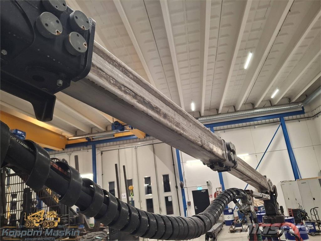 Komatsu 230h Skogsmaskinkraner