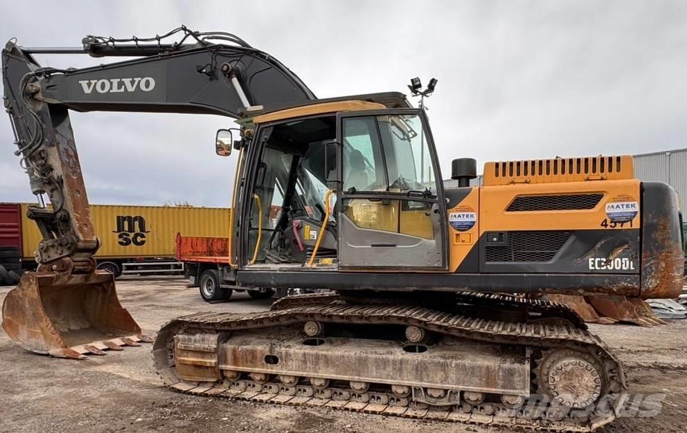 Volvo EC 300 D L Beltegraver