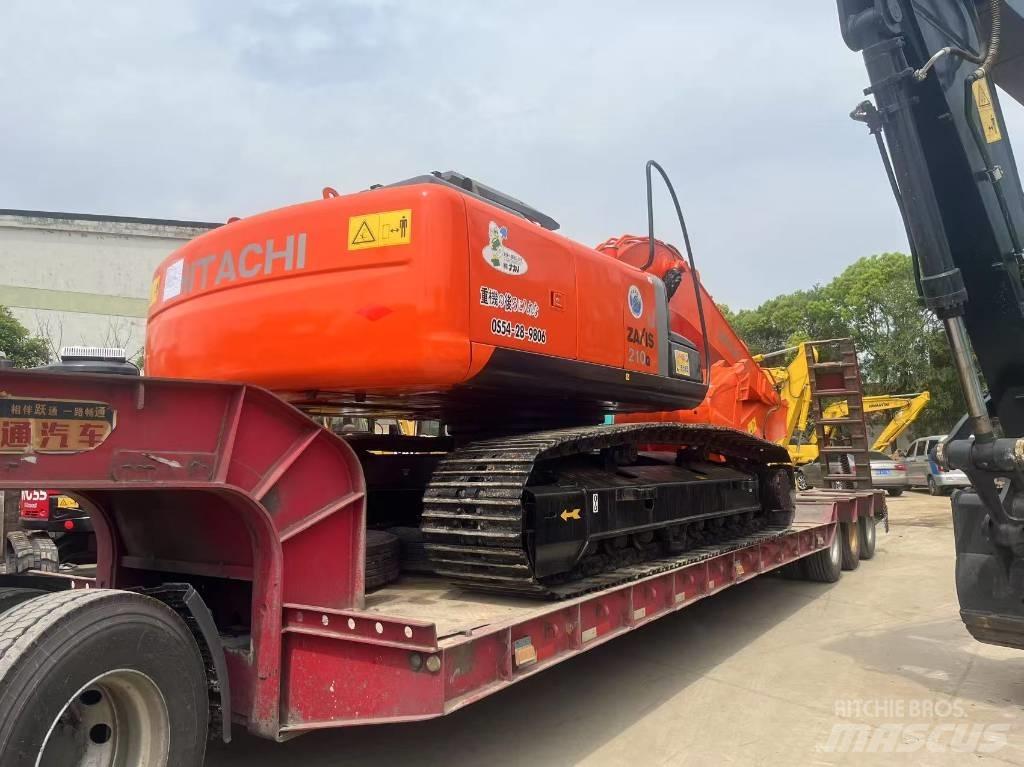 Hitachi 210LC Beltegraver