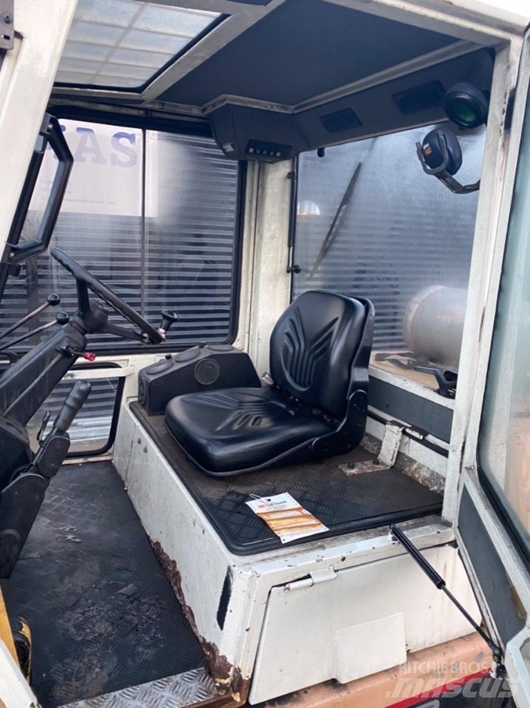 Hyster H 4.00 XL Diesel Trucker