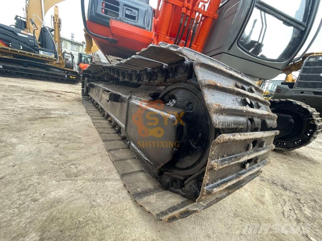 Hitachi EX 120 Beltegraver