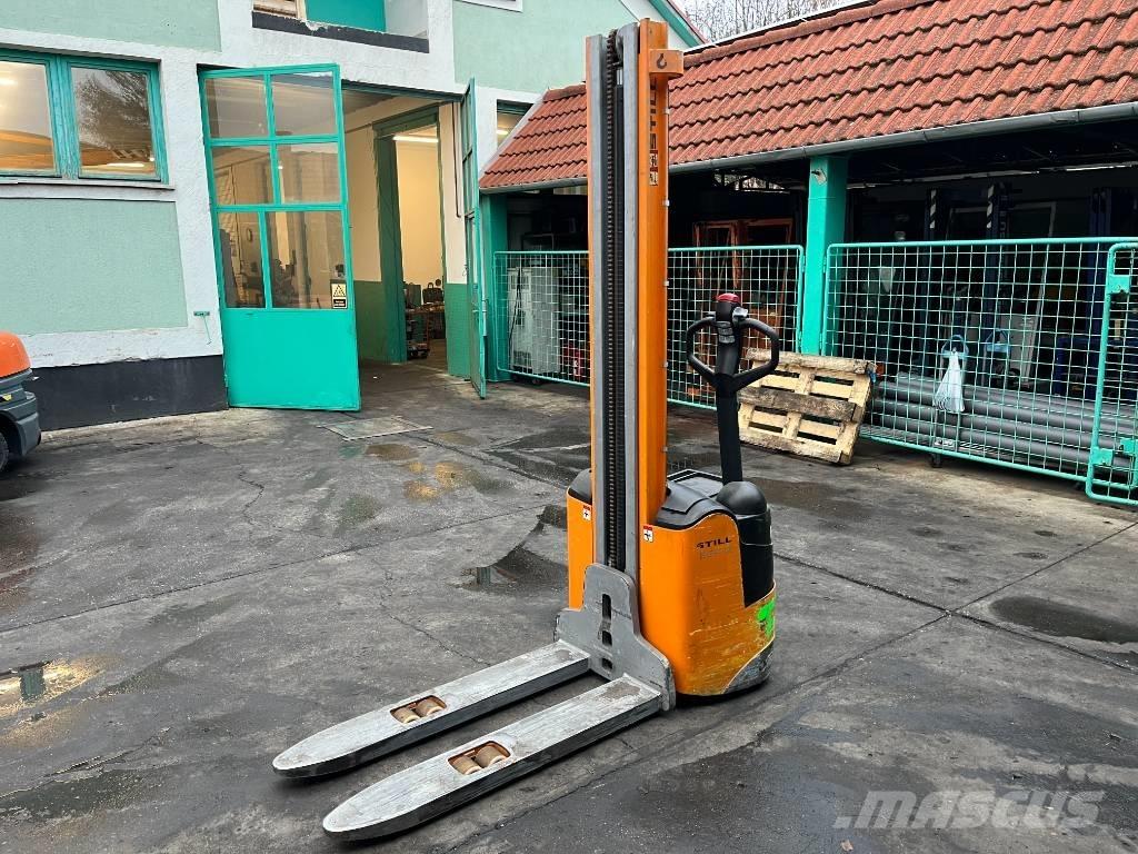 Still EGV12    V-4251 Stablere