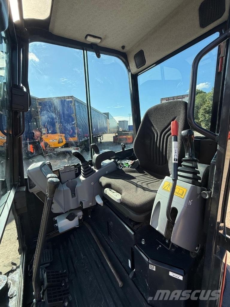 Kubota U 27-4 Minigravere <7t