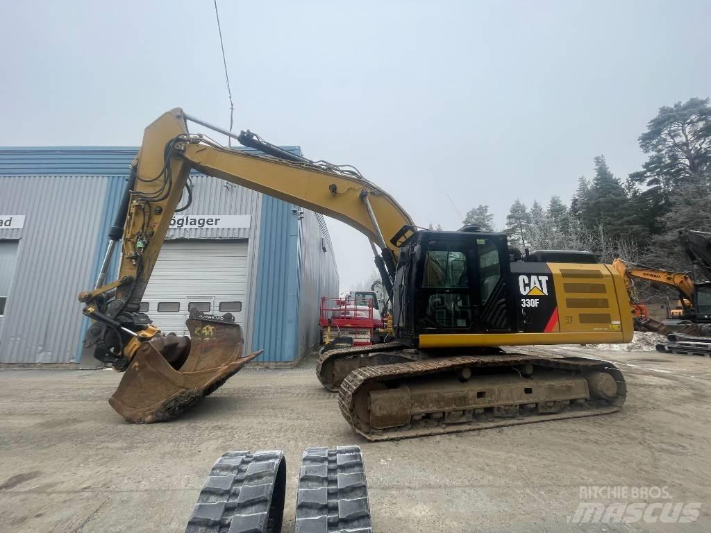 CAT 330 Beltegraver