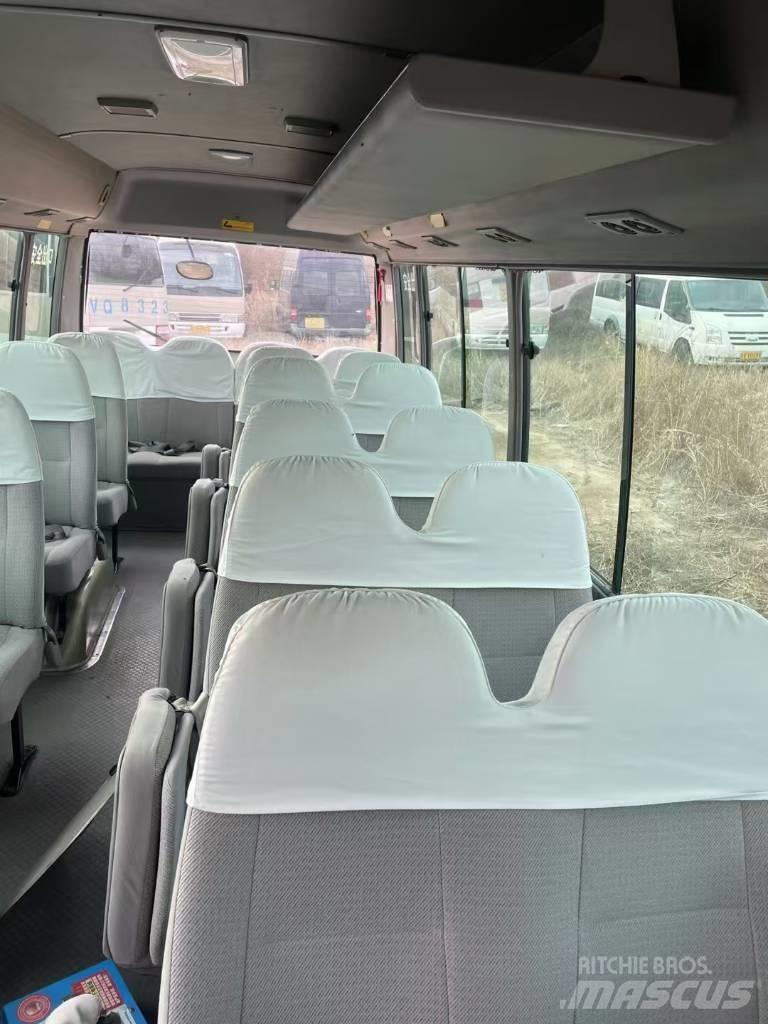 Toyota Coaster Intercity busser