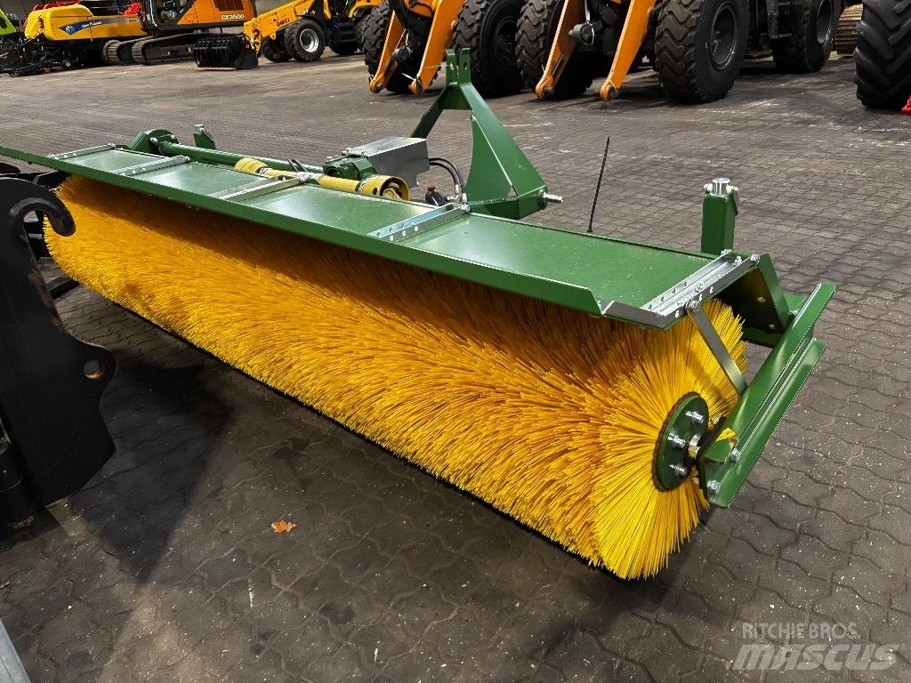 Thyregod TK 3300 Feiemaskiner