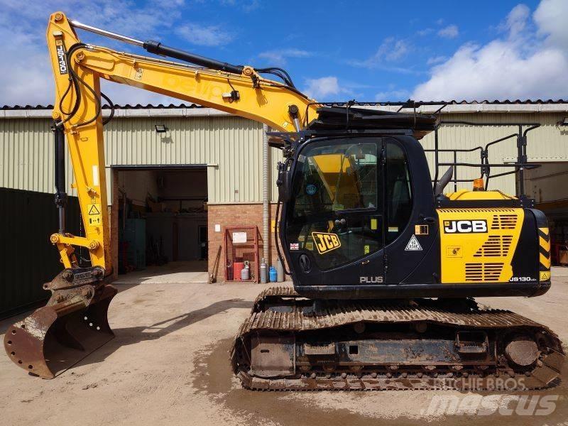 JCB JS130LC Plus+ Beltegraver