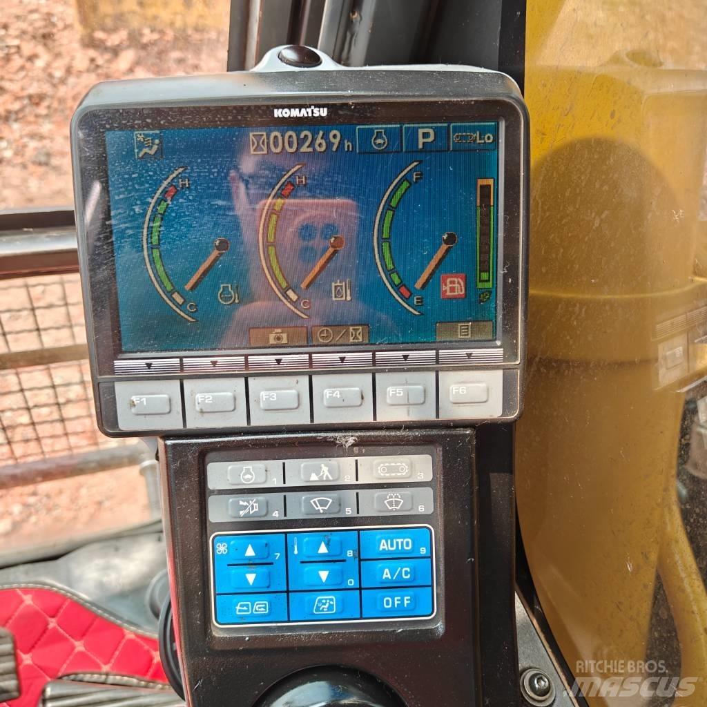 Komatsu 350-8 Beltegraver