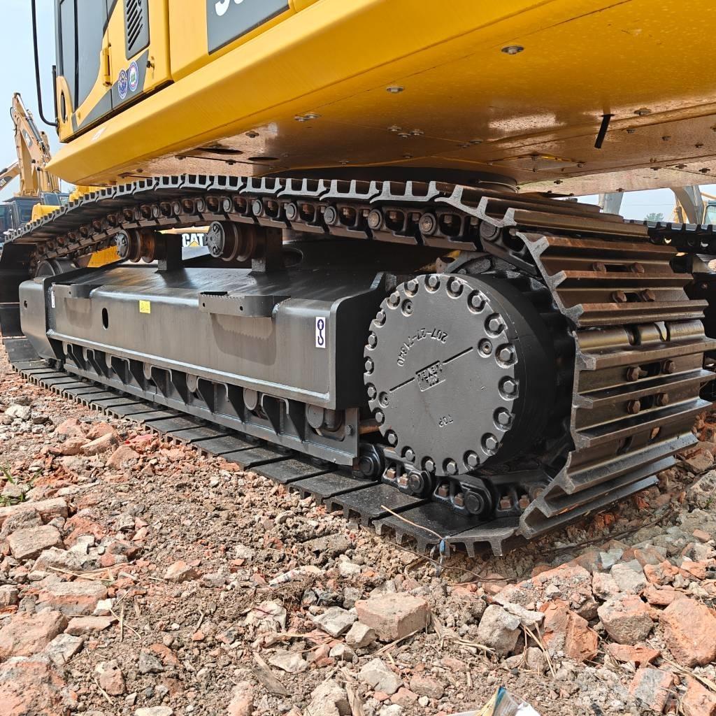 Komatsu 350-8 Beltegraver
