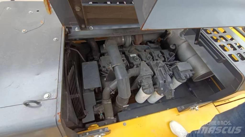 Komatsu PC 400-7 Beltegraver