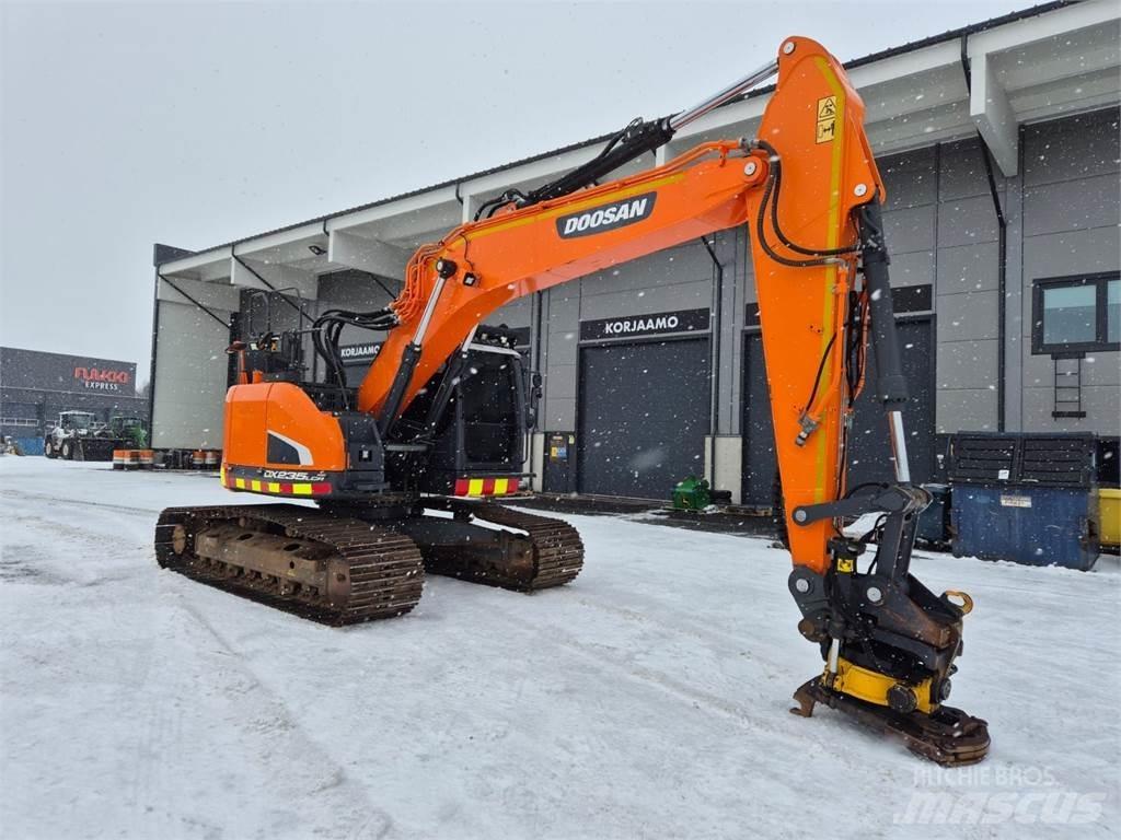 Doosan DX235LCR-5 Beltegraver