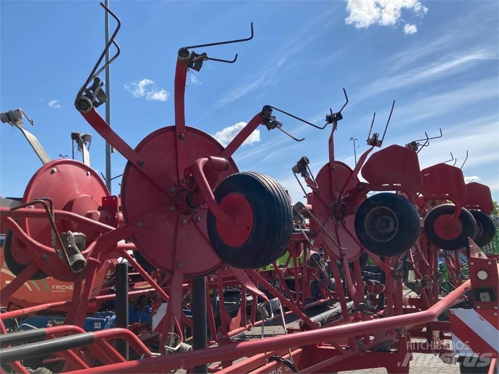 Lely Lotus 1250 Raker og høyvendere