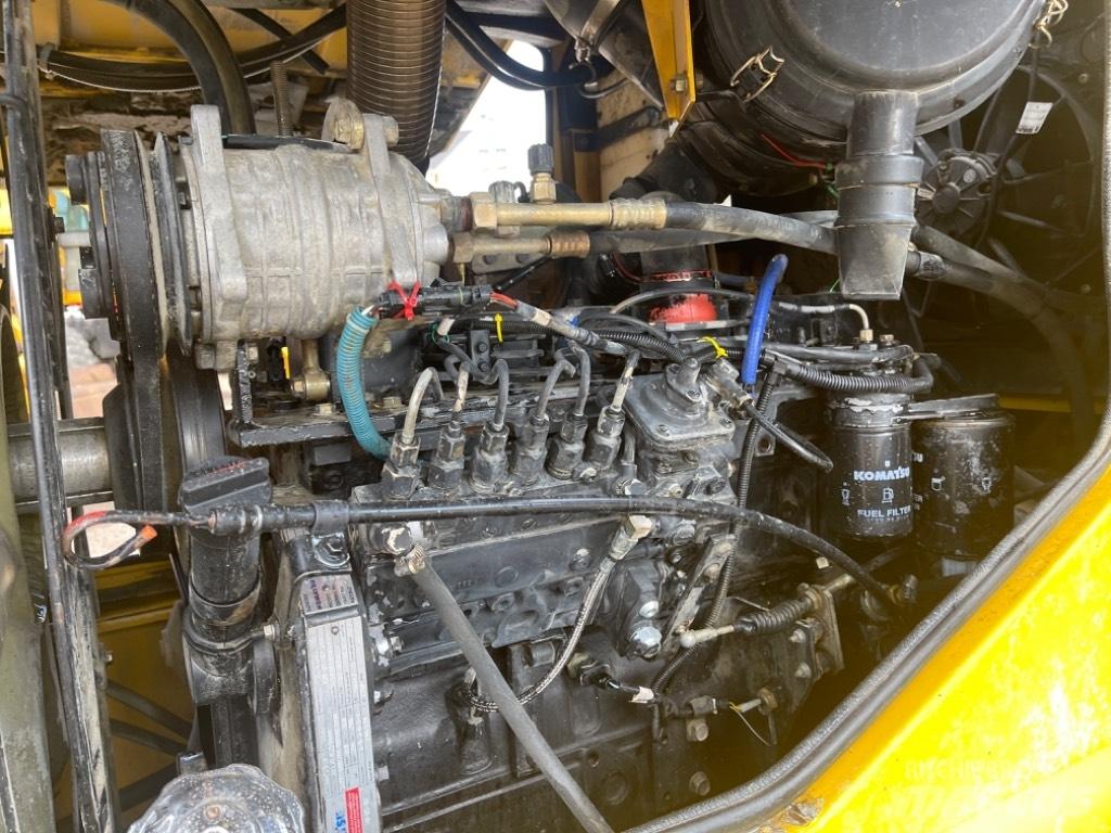 Komatsu WA 270-3 Hjullastere